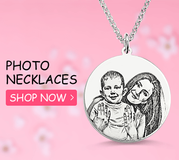 photo necklace